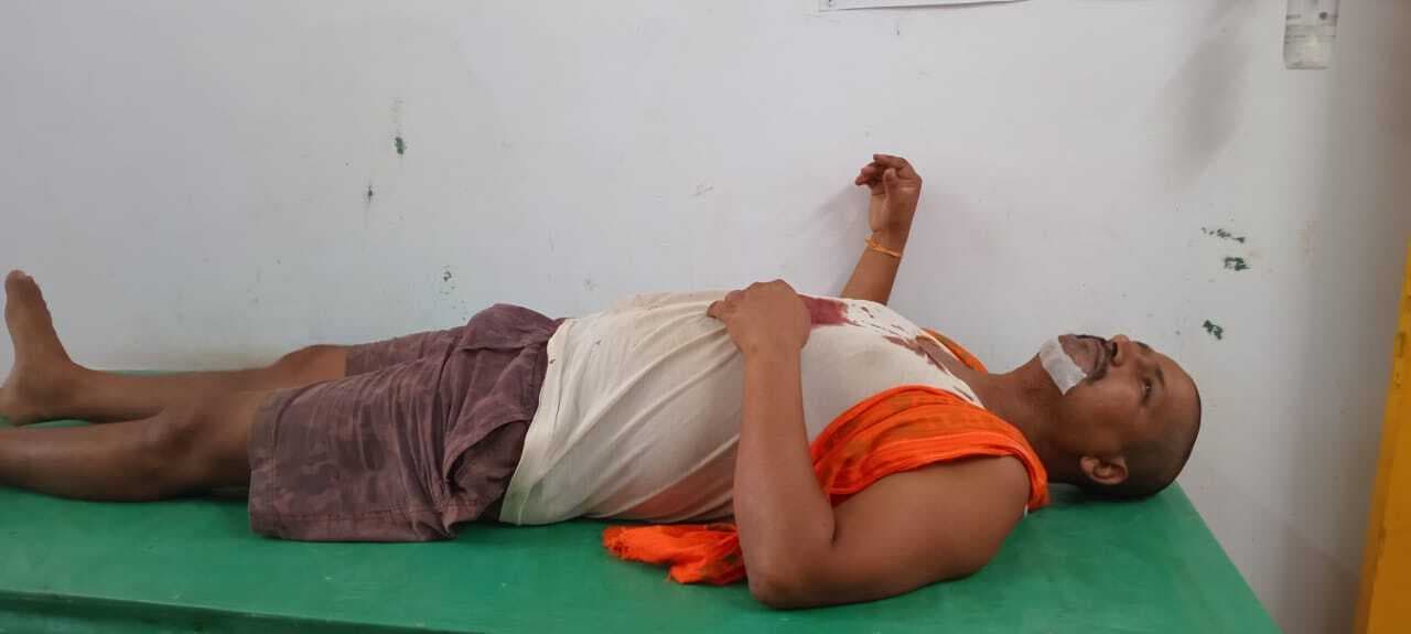 पीपरा गांव में वर्चस्व को लेकर दो पक्षों के बीच हिंसक झड़प, तीन जख्मी