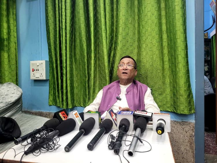Madhubani News : आरके कॉलेज-बुबना उद्यान सड़क निर्माण की मांग सदन में उठेगा: विधायक