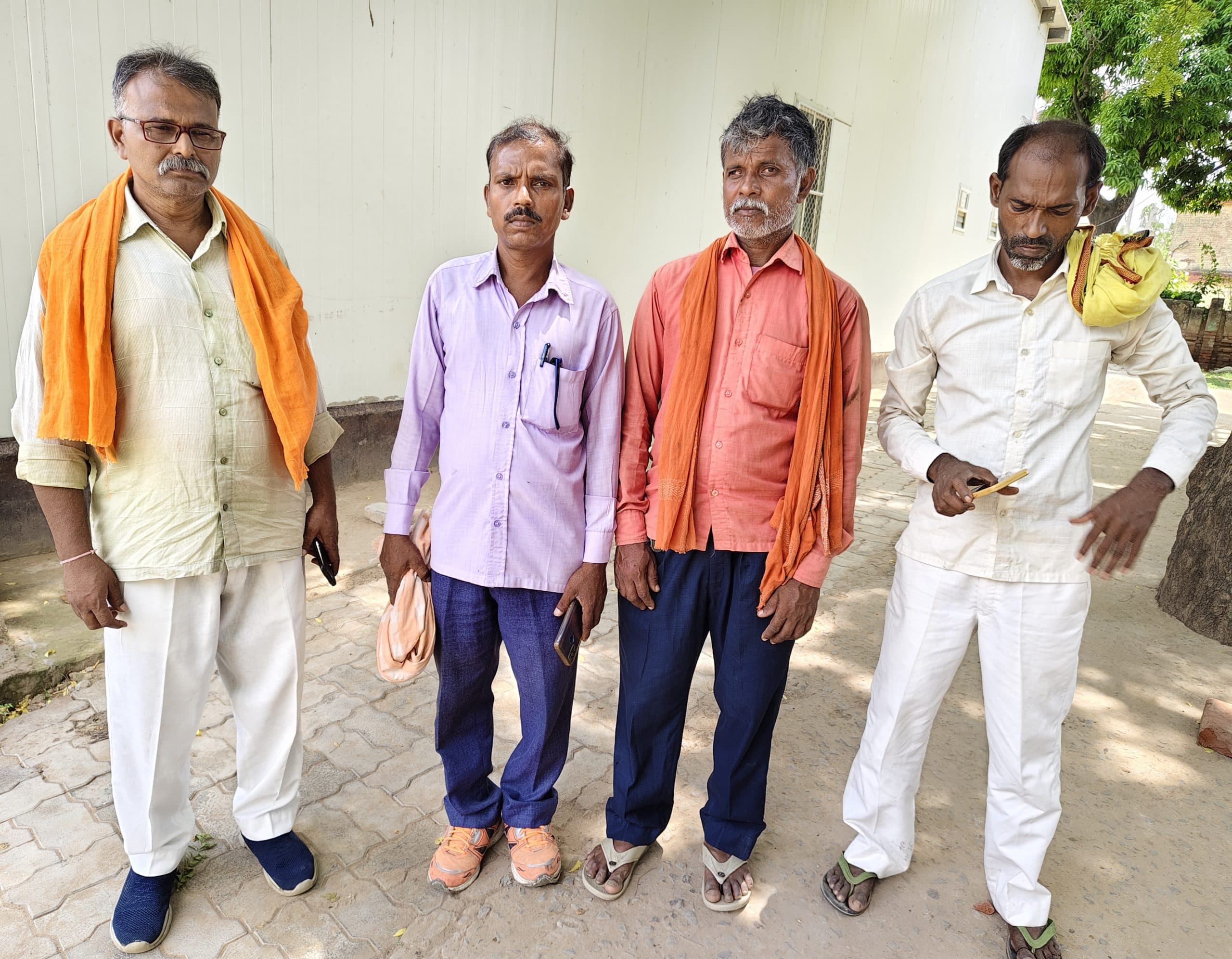 करेंट प्रवाहित तार की चपेट में आने से पूर्व मुखिया के पुत्र की मौत