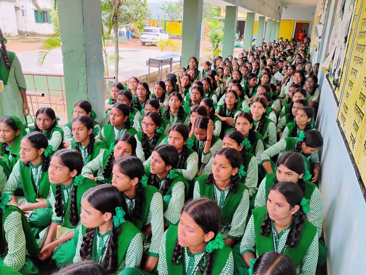 साथी अभियान के तहत तोरपा में 11 अनाथ व छह दिव्यांग बच्चे चिह्नित