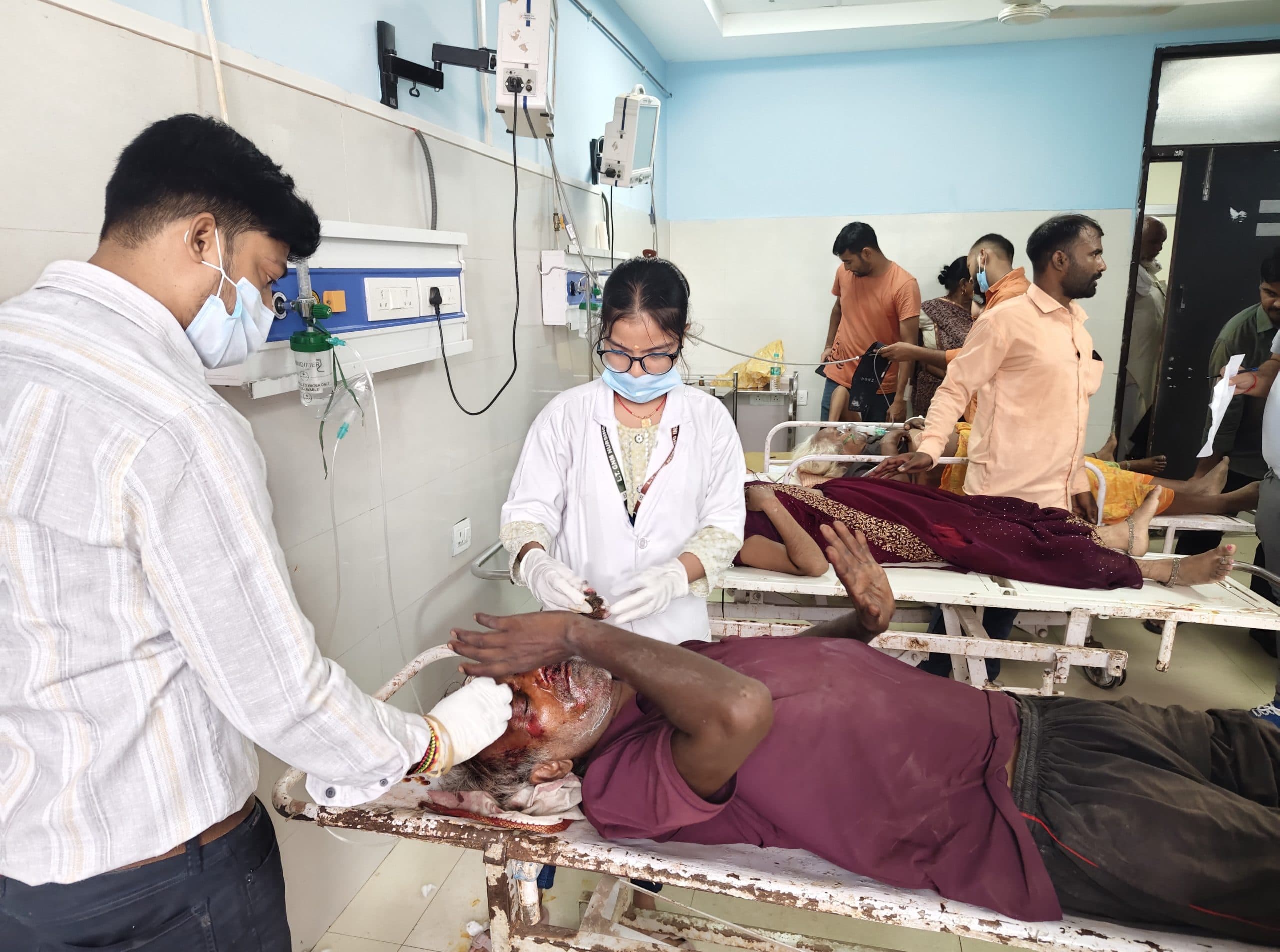 अज्ञात वाहन की चपेट में आने से यूपी निवासी ट्रक चालक घायल, रेफर