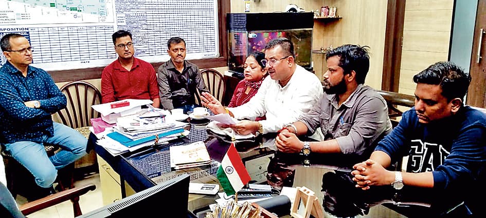 कसबा कांड के विरोध में पार्क स्ट्रीट थाने के सामने भाजयुमो का विरोध प्रदर्शन