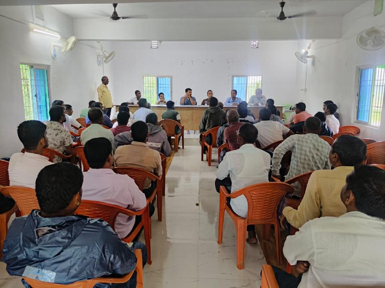 बीएलओ को 80 प्रतिशत कार्य पूर्ण करने का निर्देश