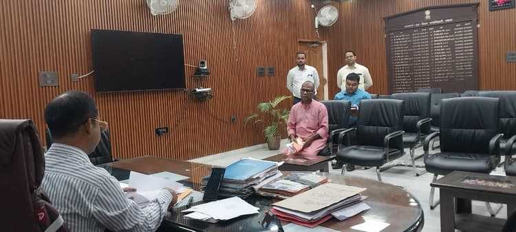 द्वितीय अपील के तहत शिकायतों का निबटारा