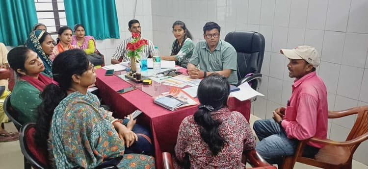 स्वास्थ्य विभाग की समस्याओं पर मंथन