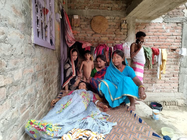 Darbhanga News: एक साल पहले भी एक बच्ची बन गयी थी आवारा कुत्तों का शिकार