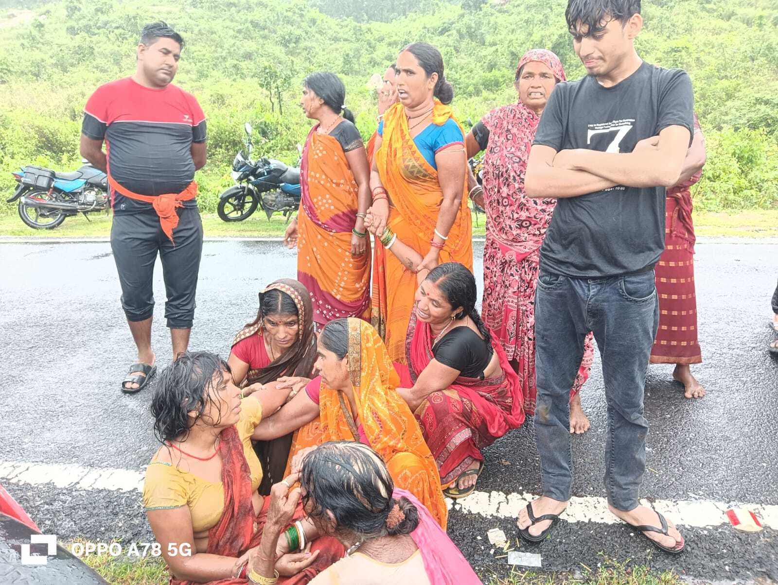 GIRIDIH NEWS: गावां में गला काटकर युवक की हत्या, आरोपी के निशानदेही पर धड़ मिला, सिर गायब