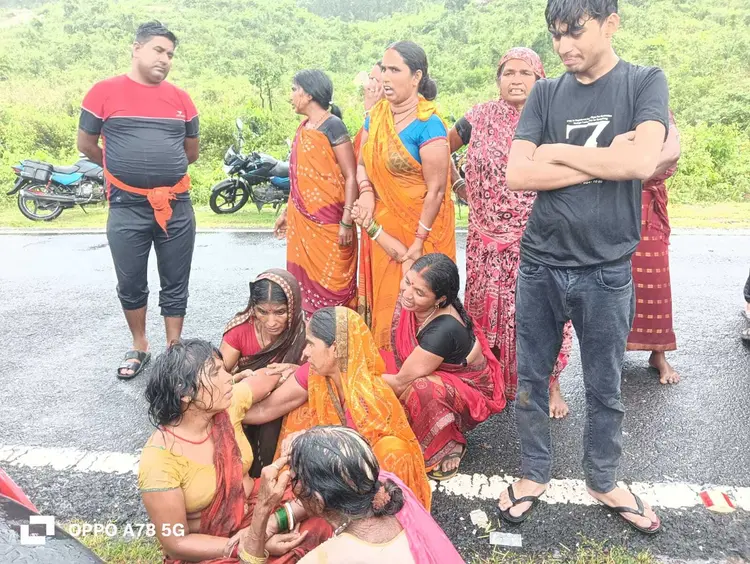 GIRIDIH NEWS: गावां में गला काटकर युवक की हत्या, आरोपी के निशानदेही पर धड़ मिला, सिर गायब