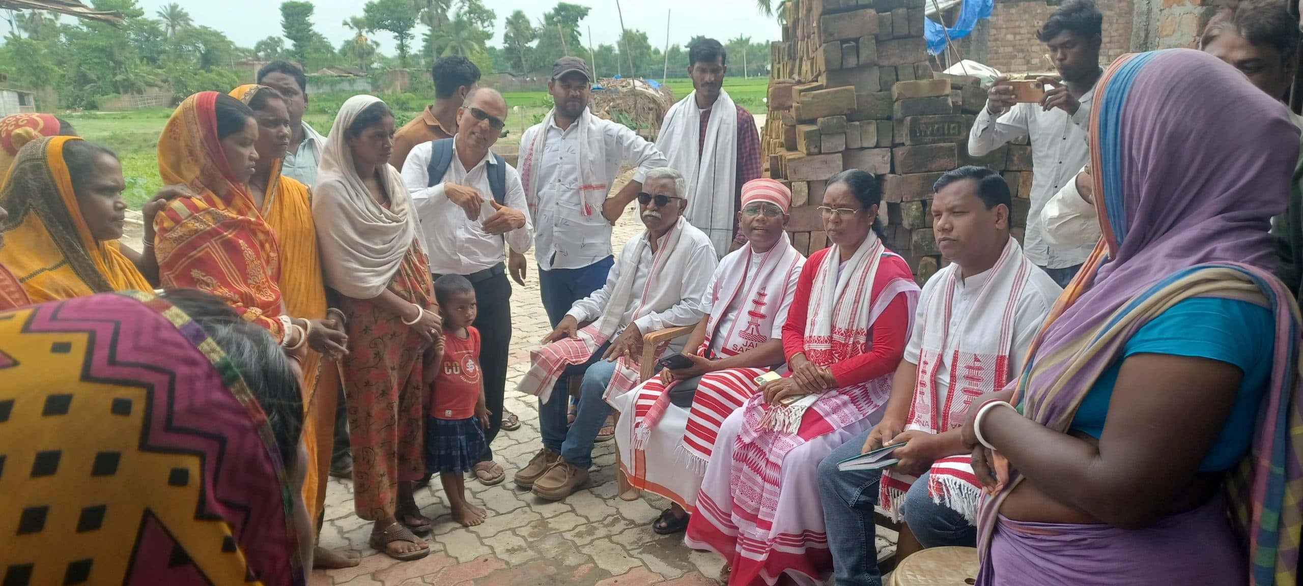 अंधविश्वास व अशिक्षा को दूर करे आदिवासी समाज : धर्मगुरु बंधन तिग्गा