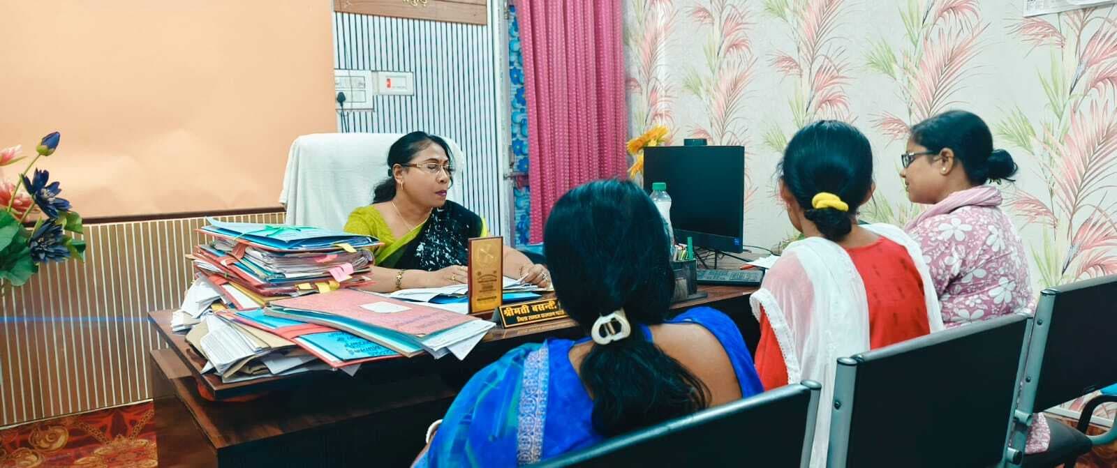 समाज कल्याण विभाग के योजनाओं की हुई समीक्षा