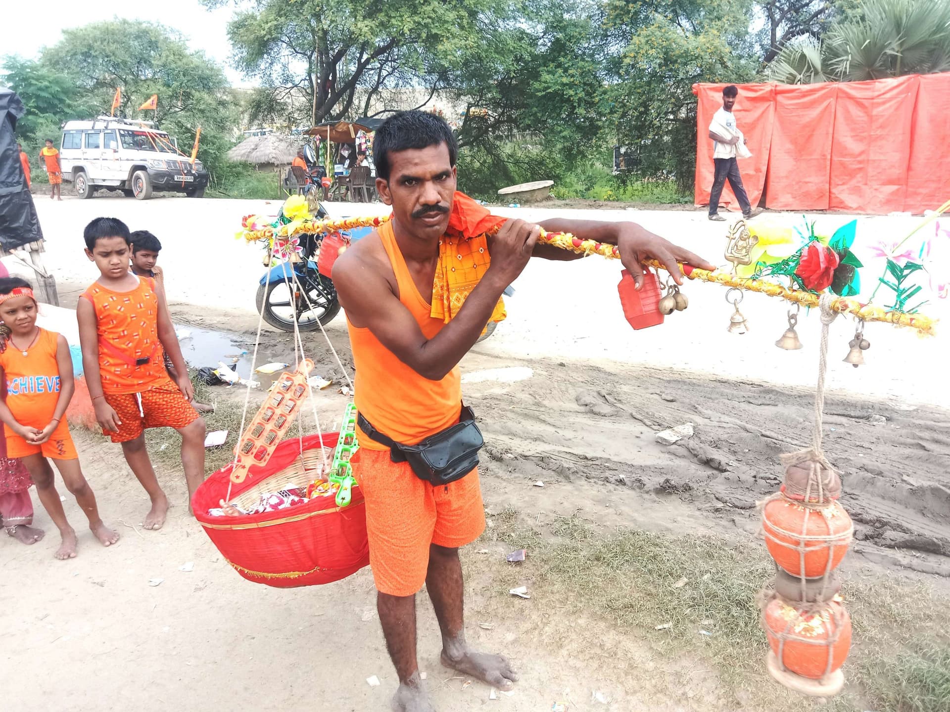 Bhagalpur news बाबा ने दी संतान, अब ले चले इसे बाबाधाम