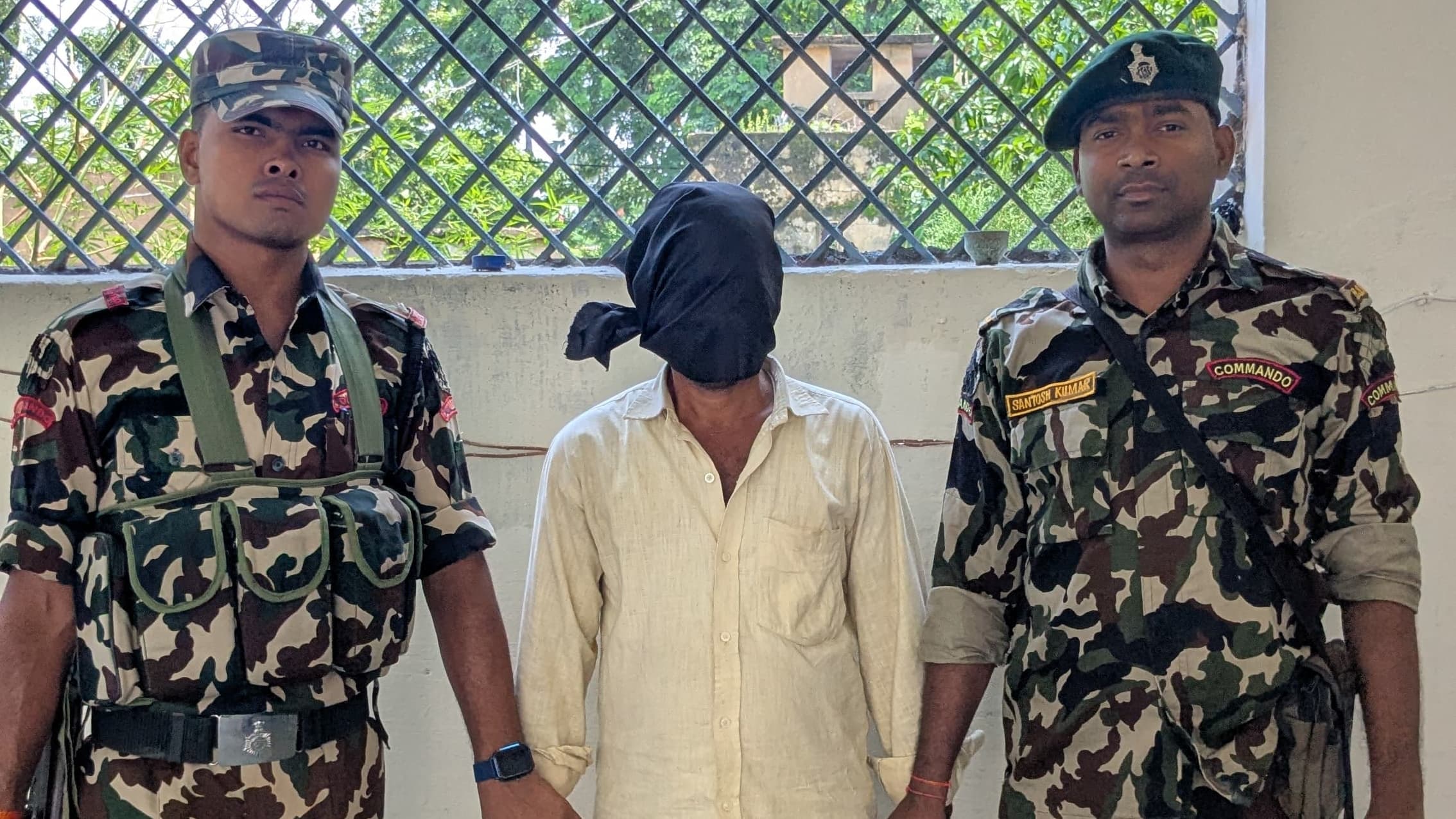 बेस कैंप पर हमला में शामिल हार्डकोर नक्सली गुलशन यादव गिरफ्तार