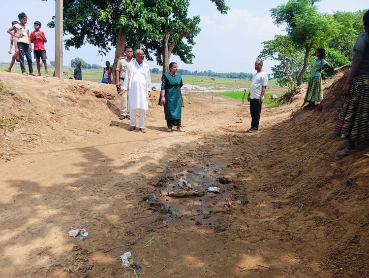 राजापुर-बिंदगामा क्षेत्र में सुरक्षा बांध सुदृढ़ीकरण कार्य शुरू
