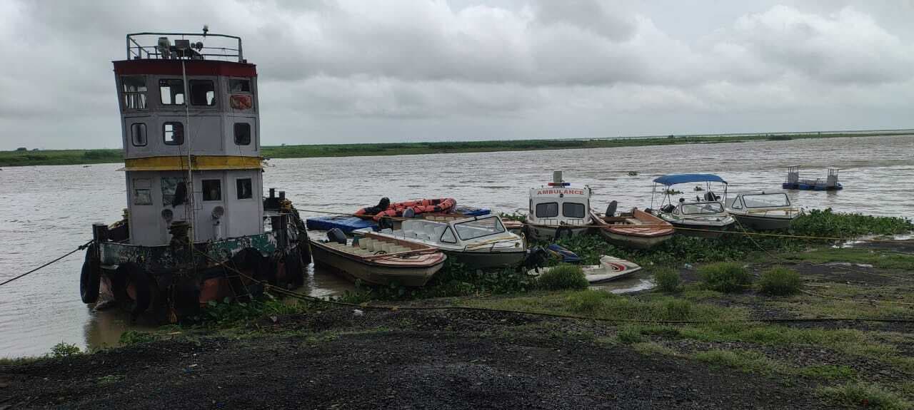 साहिबगंज में गंगा का जलस्तर चेतावनी रेखा किया पार