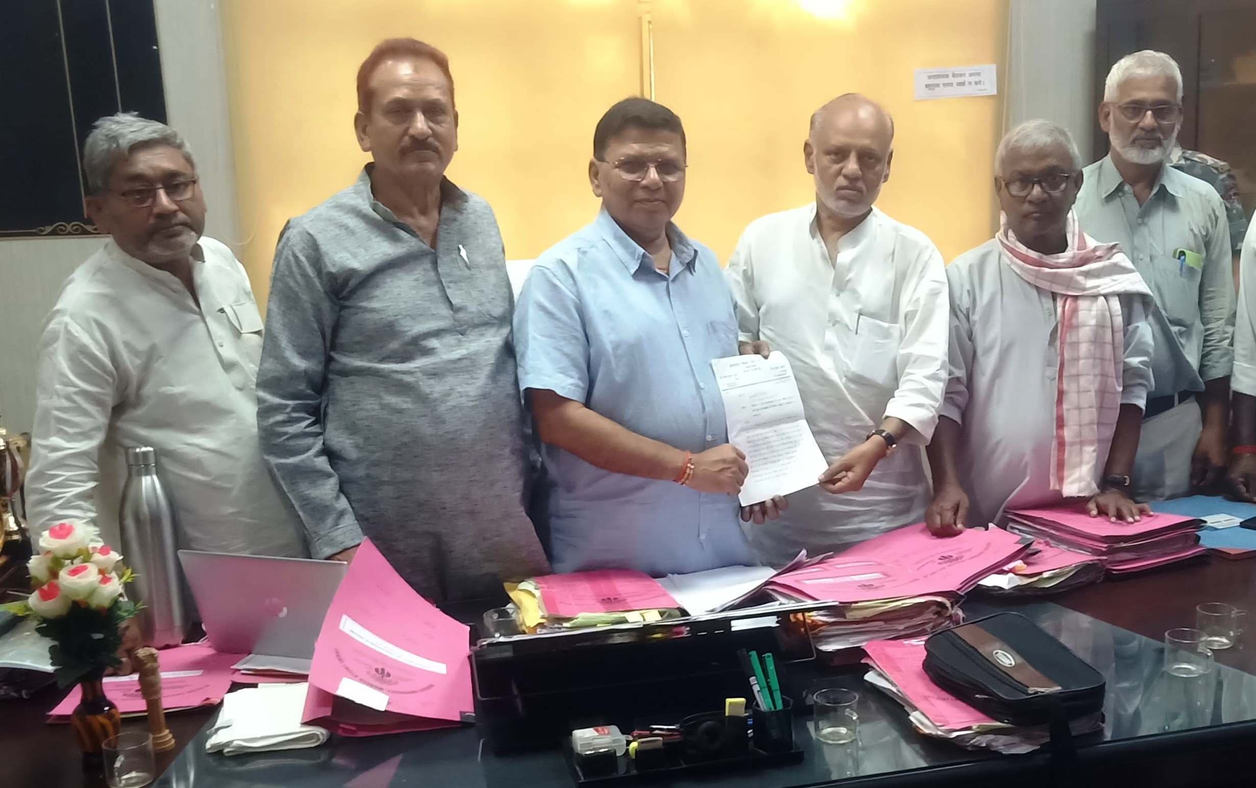 मुंगेर विवि के भवन निर्माण को ले कुलपति से मिला प्रमंडलीय विकास मोर्चा