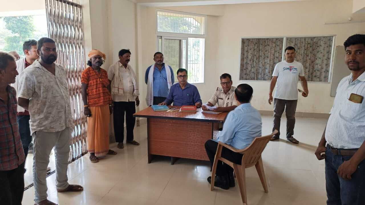 जनता दरबार में एक मामले का निष्पादन, चार लंबित