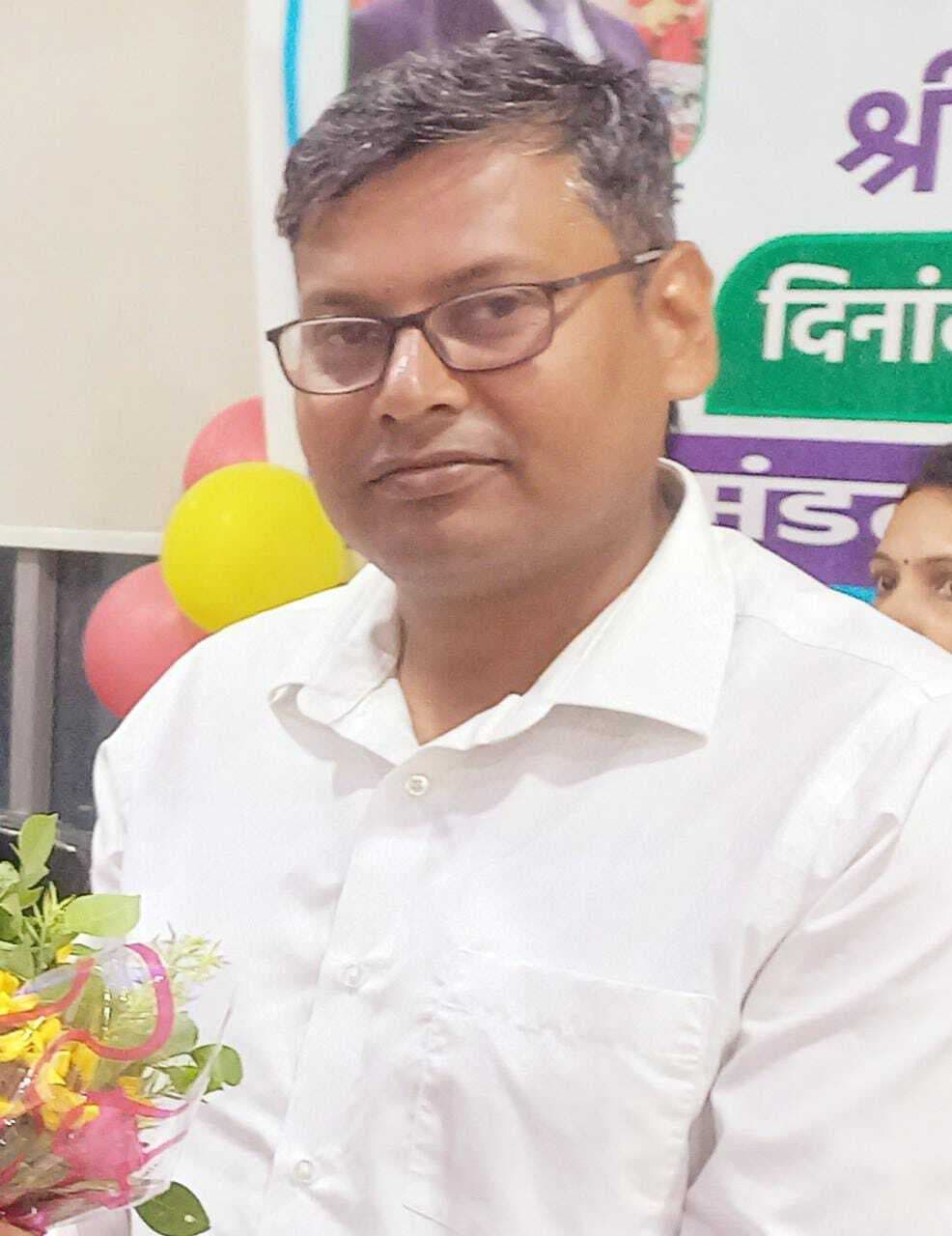 मनिहारी एसडीएम ने मतदाताओं से की अपील