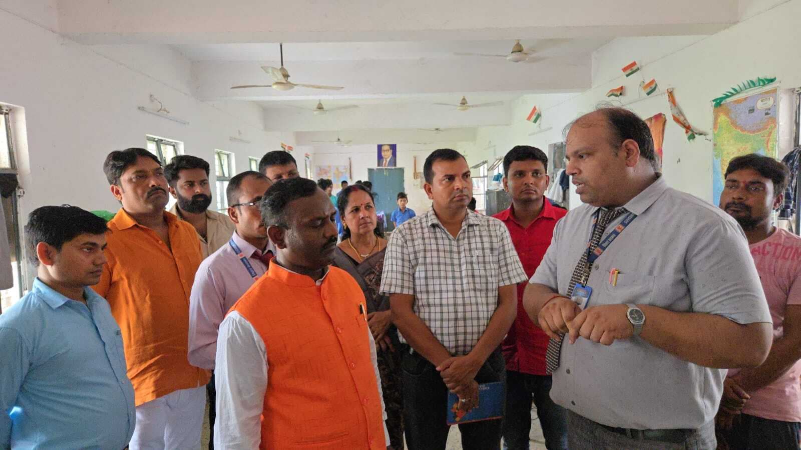 बच्चों को उपलब्ध कराएं बेहतर शैक्षणिक माहौल