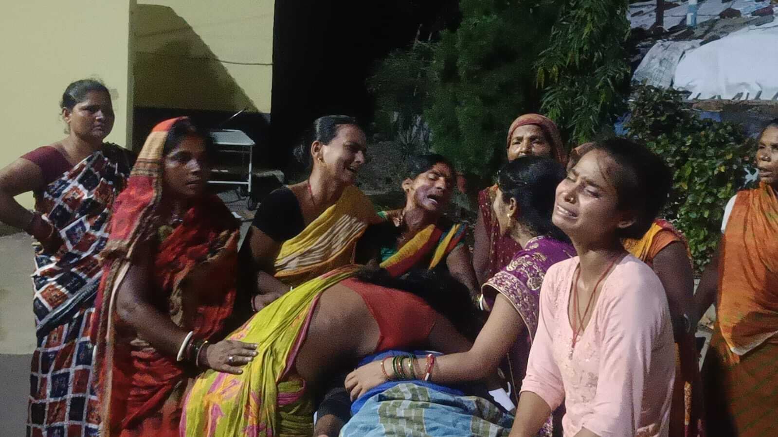 सड़क पार कर रहे व्यक्ति को वाहन ने मारी ठोकर, मौत