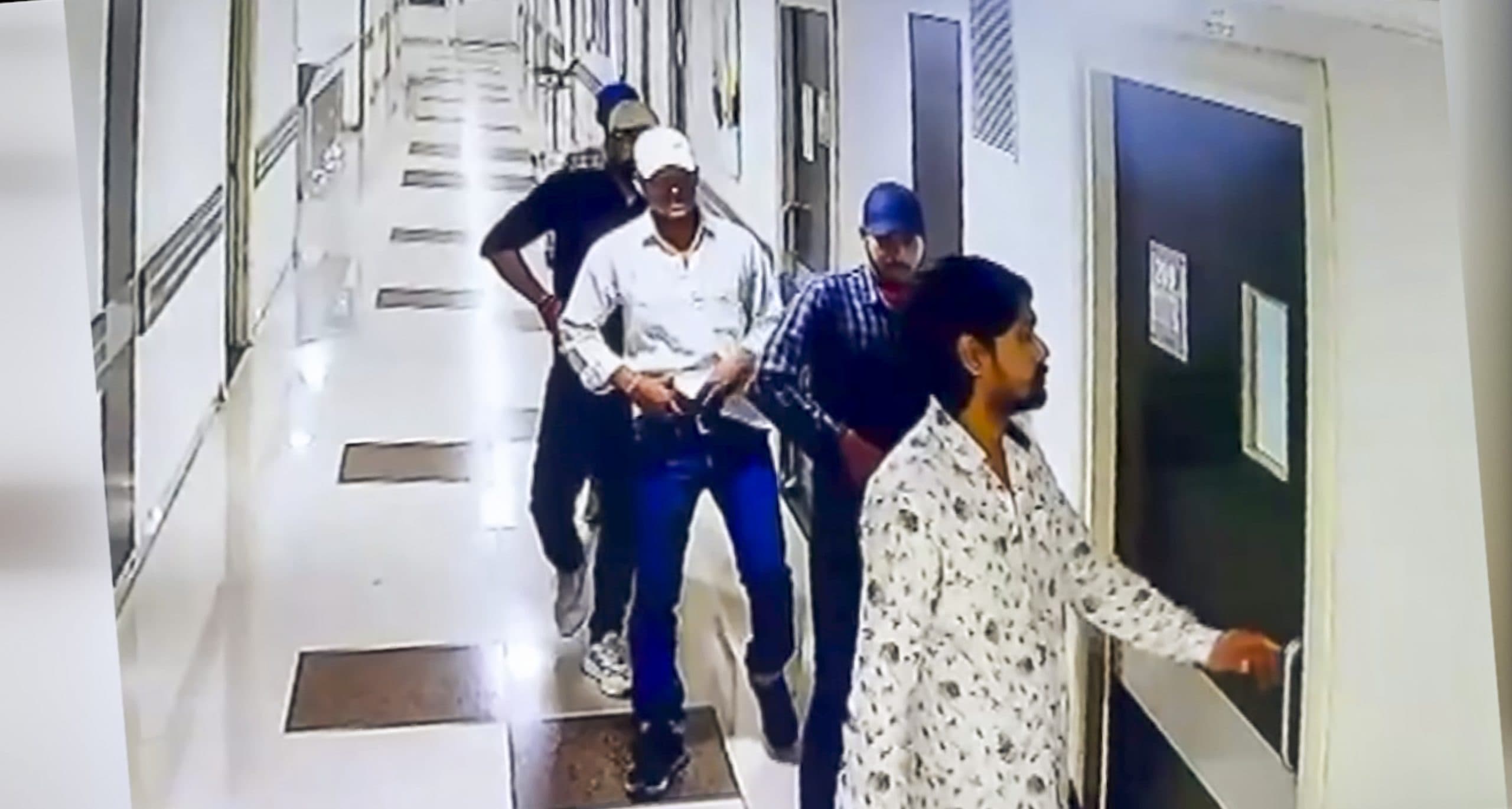 गैंगस्टर चंदन की हत्या के पांच आरोपी न्यूटाउन से गिरफ्तार