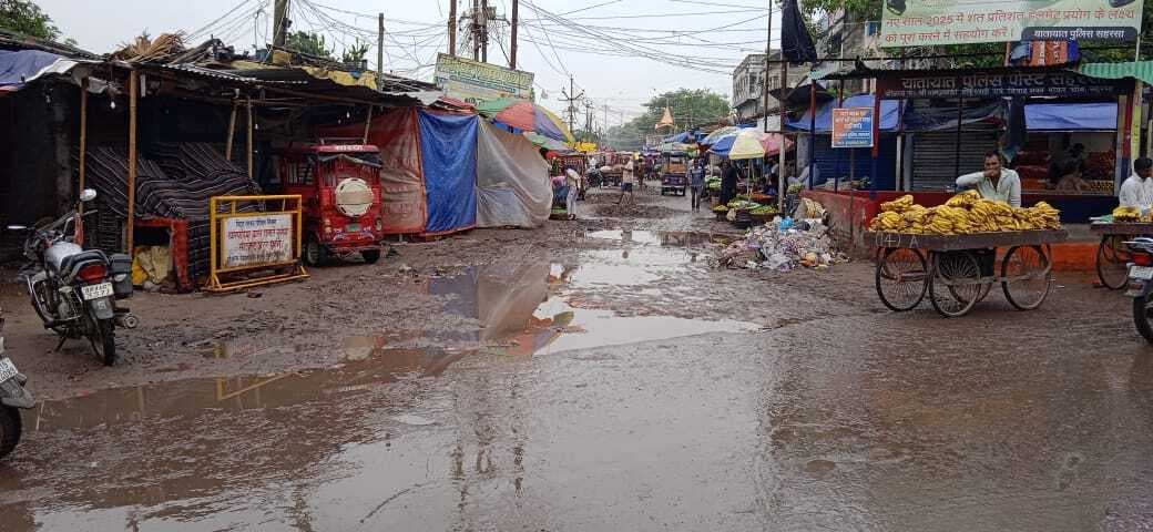 मौसम हुआ सुहाना, लोगों को गर्मी से मिली राहत