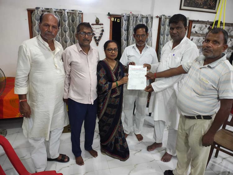 चंद्रवंशी चेतना मंच की जिला अध्यक्ष बनी मंजू