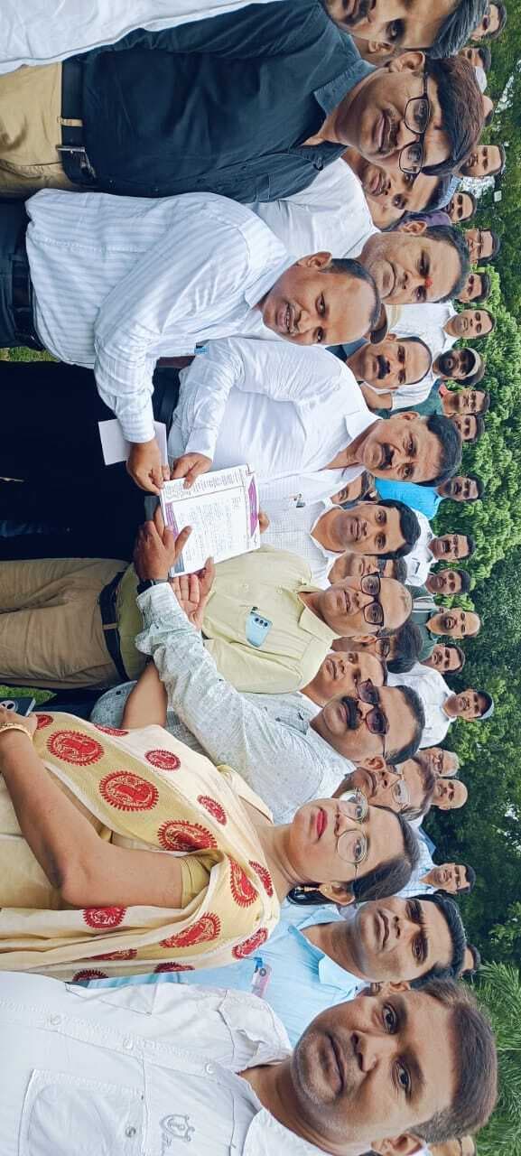 Giridih News :झारोटेफ ने अपनी मांगों के समर्थन में निकाली बाइक रैली