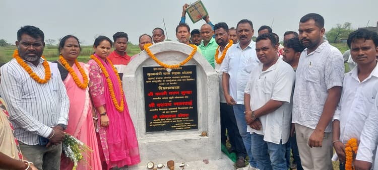 Seraikela Kharsawan News : बांगुरडीह से दलाईकेला तक सड़क का होगा जीर्णोद्धार