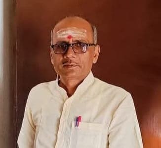 Motihari: सावन में मेहंदी व हरे रंग की चूड़ियों का है शास्त्रीय महत्व