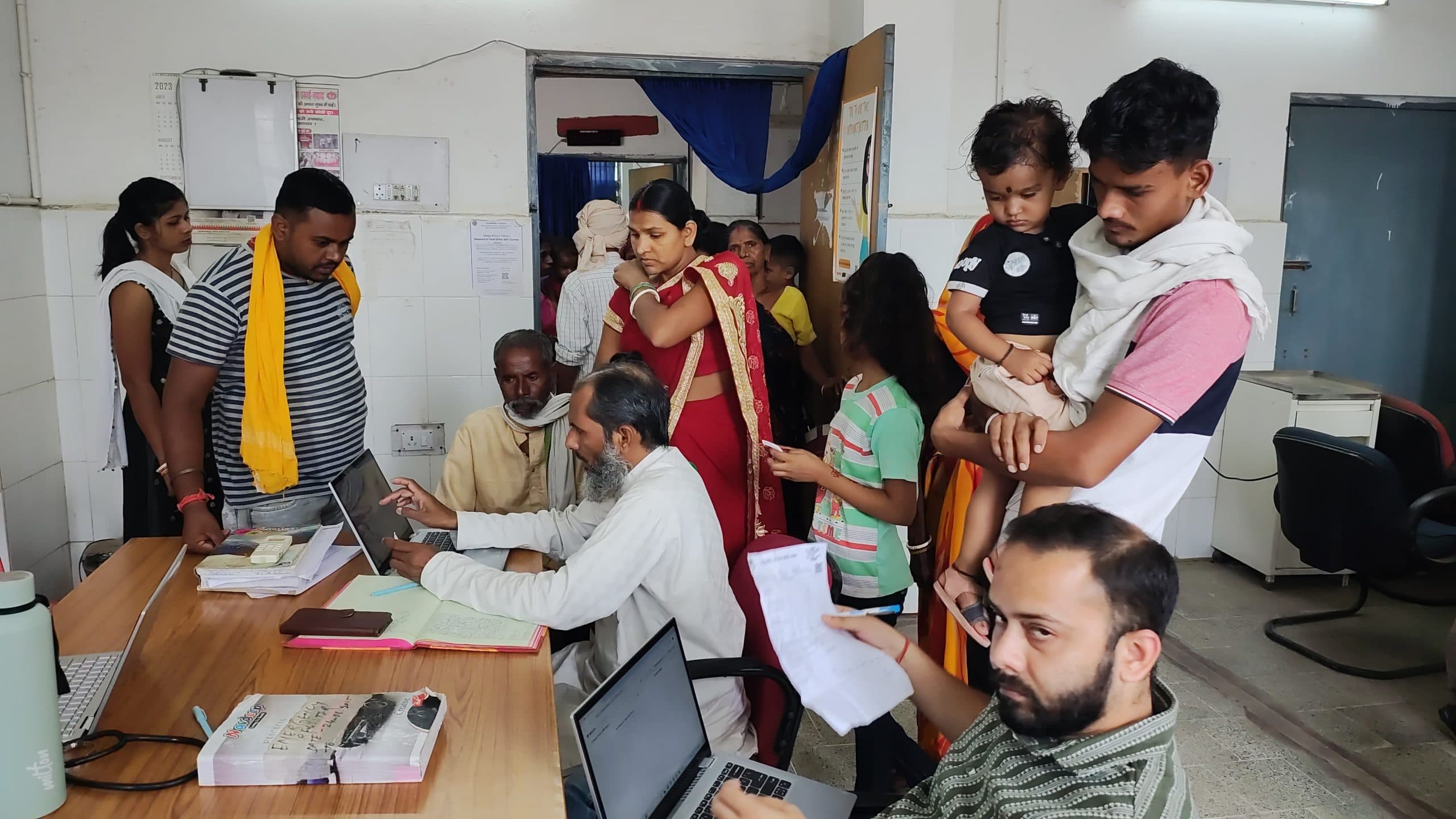 शिविर में 65 गर्भवती महिलाओं की जांच
