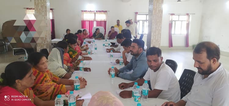 नप की बैठक में दो एजेंडाें पर लिया निर्णय