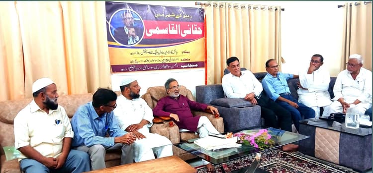 सम्मान समारोह सह अदबी गोष्ठी का आयोजन