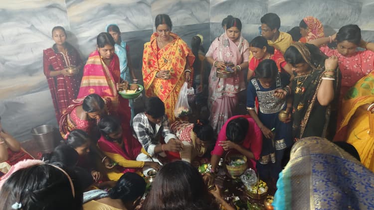 सावन की दूसरी सोमवारी को शिवालयों में उमड़ी शिवभक्तों की भीड़