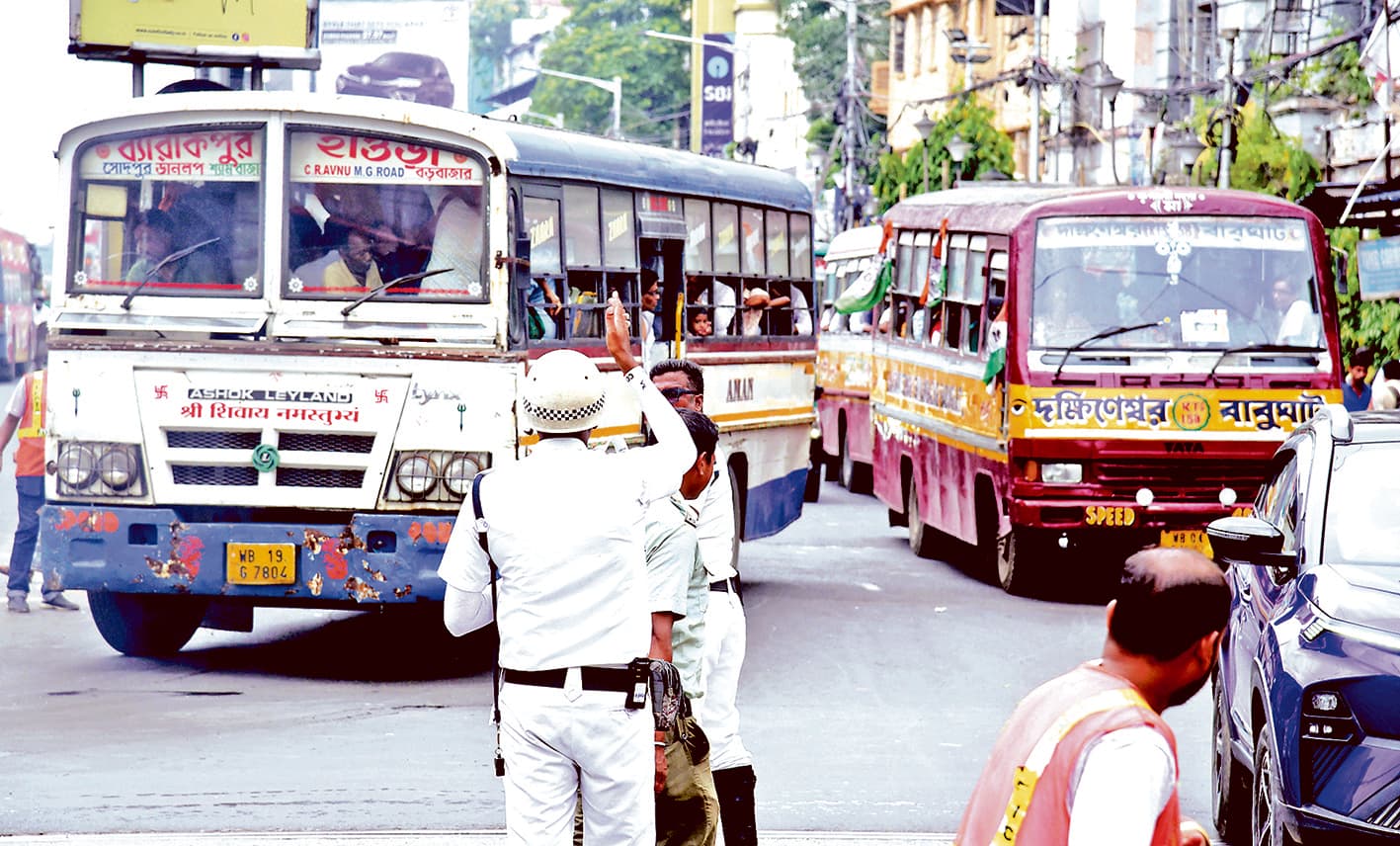 कोलकाता पुलिस के ट्रैफिक प्रबंधन से हाइकोर्ट संतुष्ट