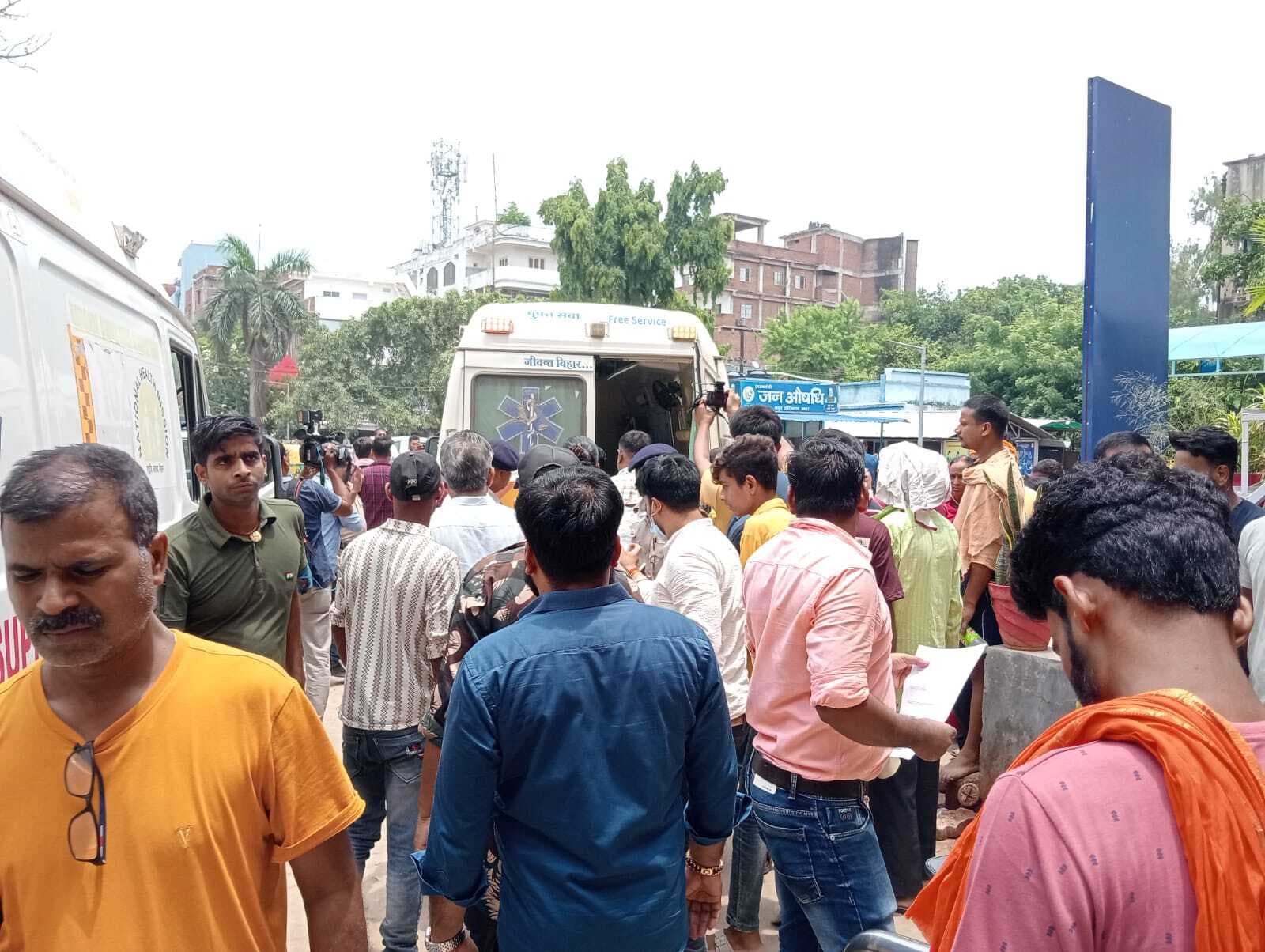 मुठभेड़ के बाद शूटरों समेत चंदन मिश्रा हत्याकांड में तीन अपराधी गिरफ्तार, गोली से दो घायल