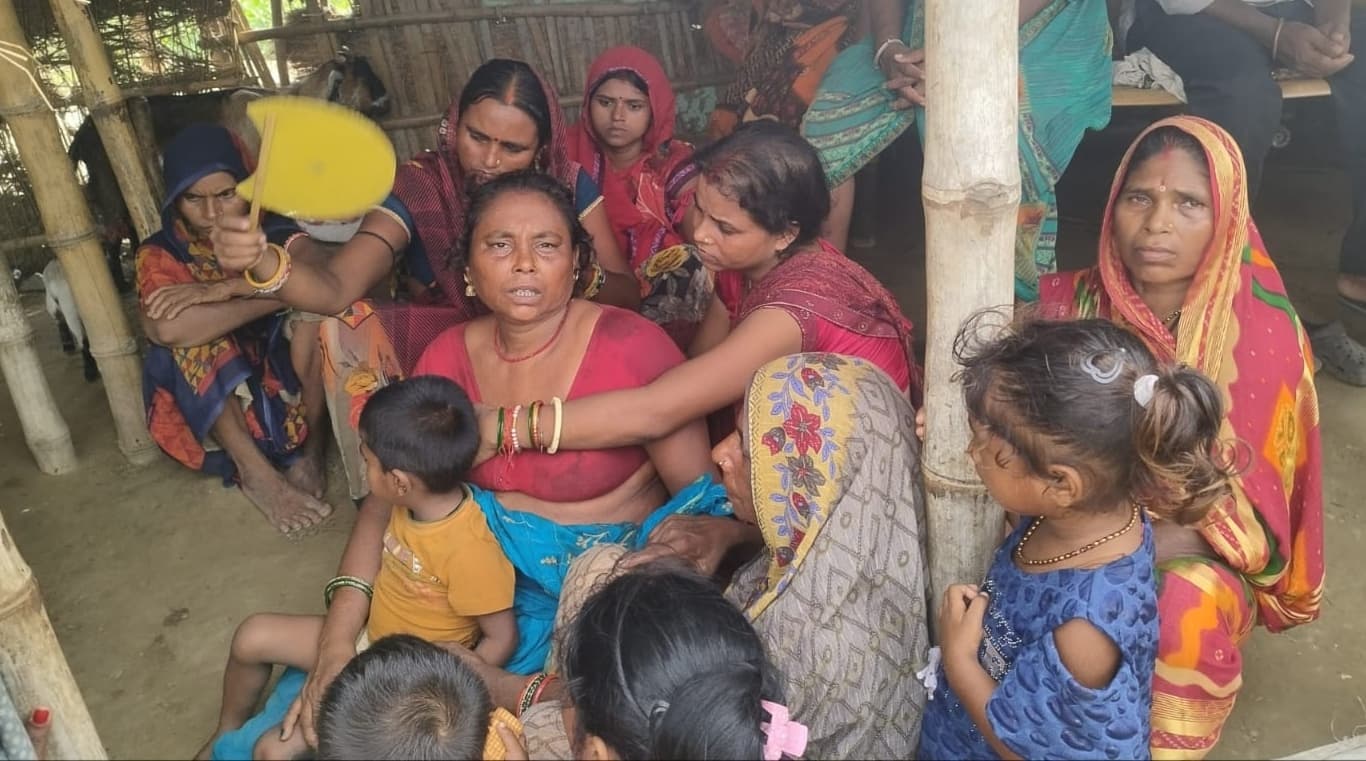 बोलेरो और ट्रैक्टर की टक्कर में एक ही परिवार के तीन लोगों की मौत