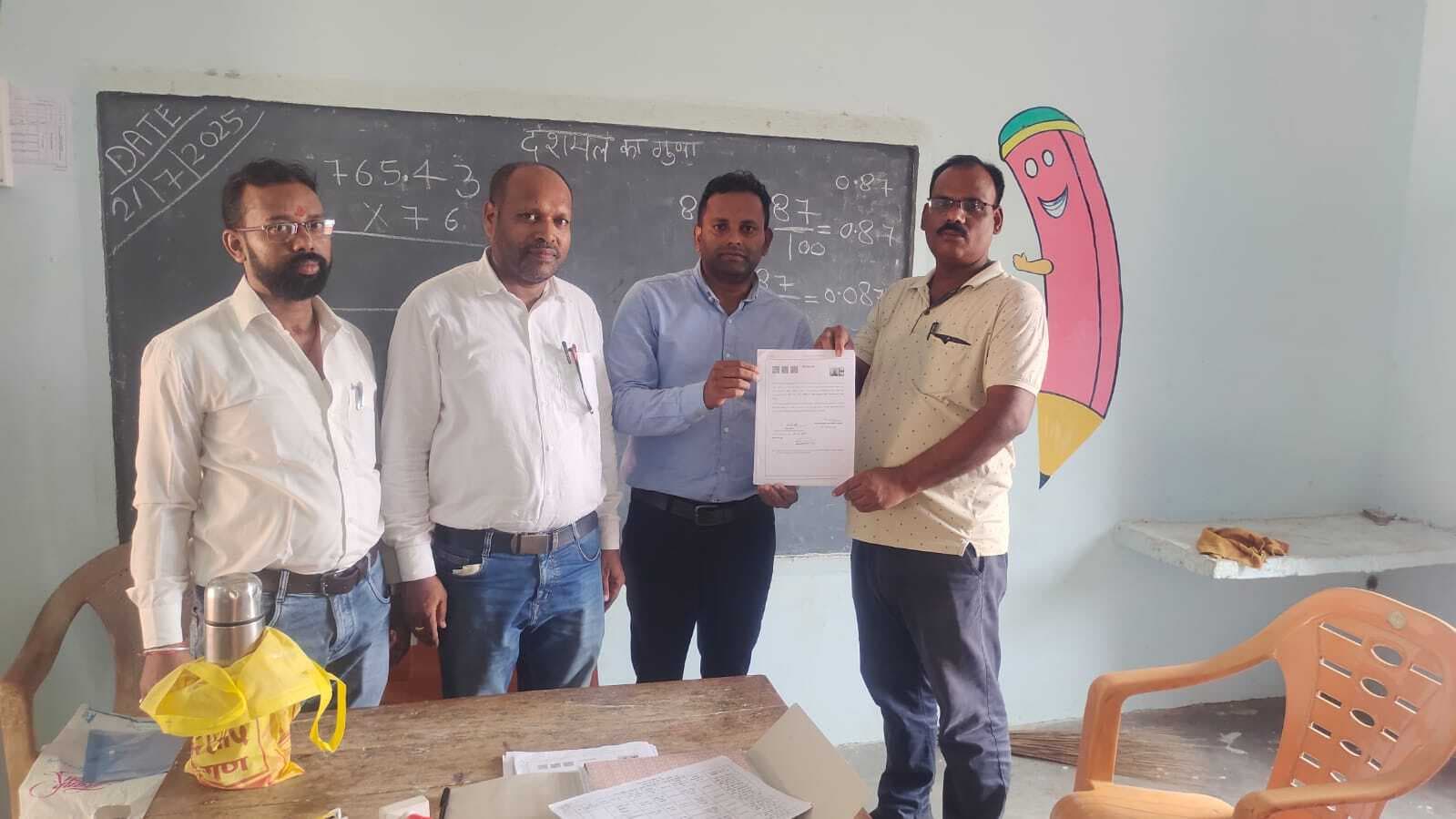 पीएस उदा पूर्वी के प्रधान शिक्षक बने मनीष