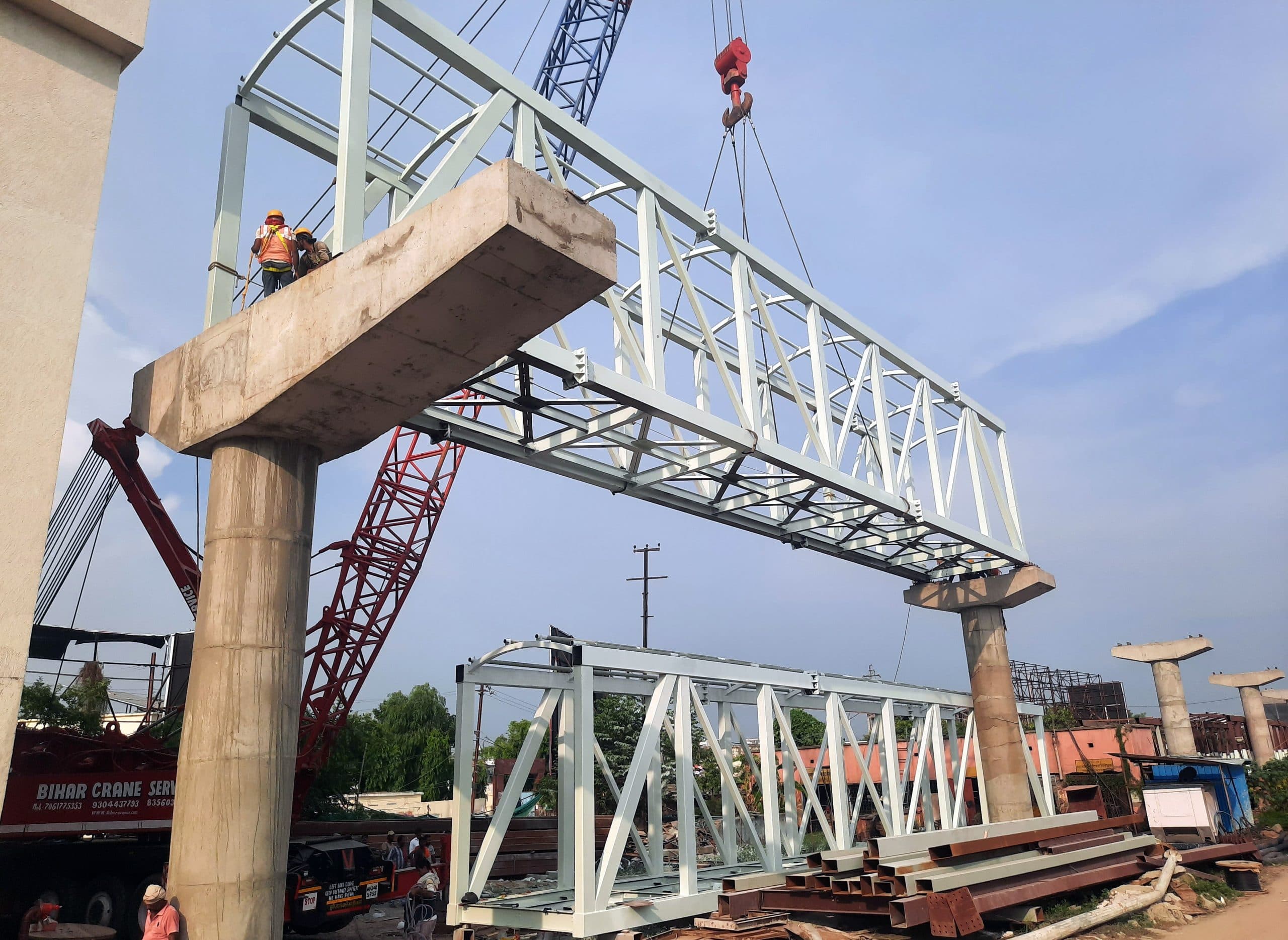 स्काईवॉक का गार्डर लॉन्चिंग शुरू, जंक्शन को मिलेगा नया लुक