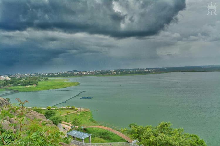 Ranchi newes : एक तरफ कांके डैम लबालब, दूसरी तरफ जतराटांड़ में दो माह से पानी नहीं