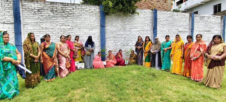 Samastipur : डॉ. मुक्तेश्वर सिन्हा मॉडेस्टी स्कूल परिसर में पौधारोपण