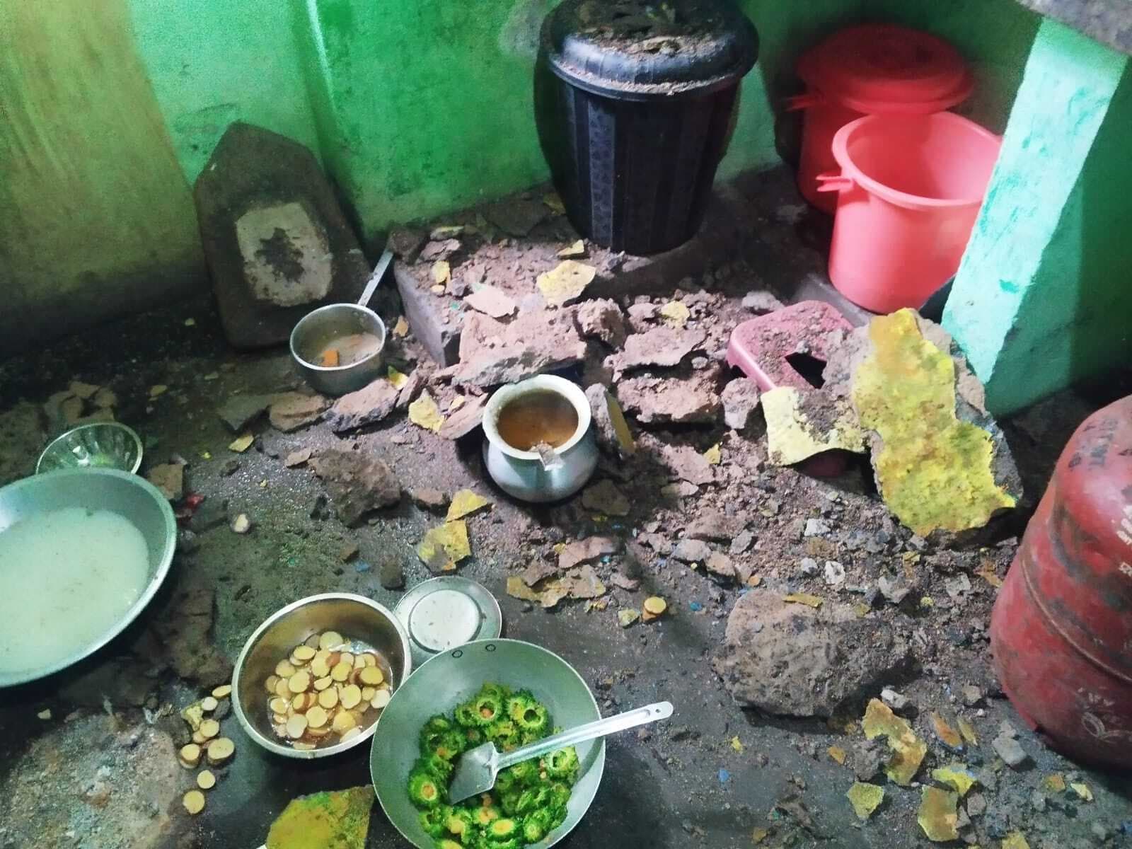 Bokaro News : सीसीएल कर्मी के क्वार्टर का प्लास्टर गिरा, महिला बची