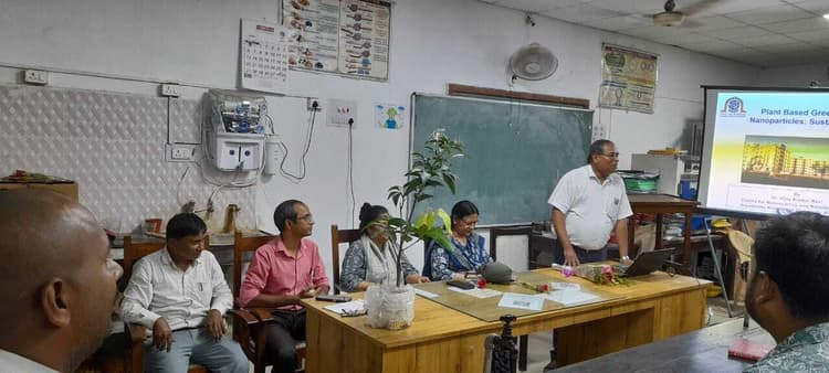 पौधों से प्राप्त हरित नैनोपार्टिकल्स के माध्यम से कृषि पर व्याख्यान का हुआ आयोजन