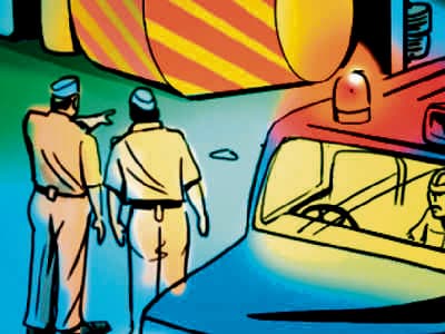 मोबाइल छिनतई के आरोप में चार गिरफ्तार