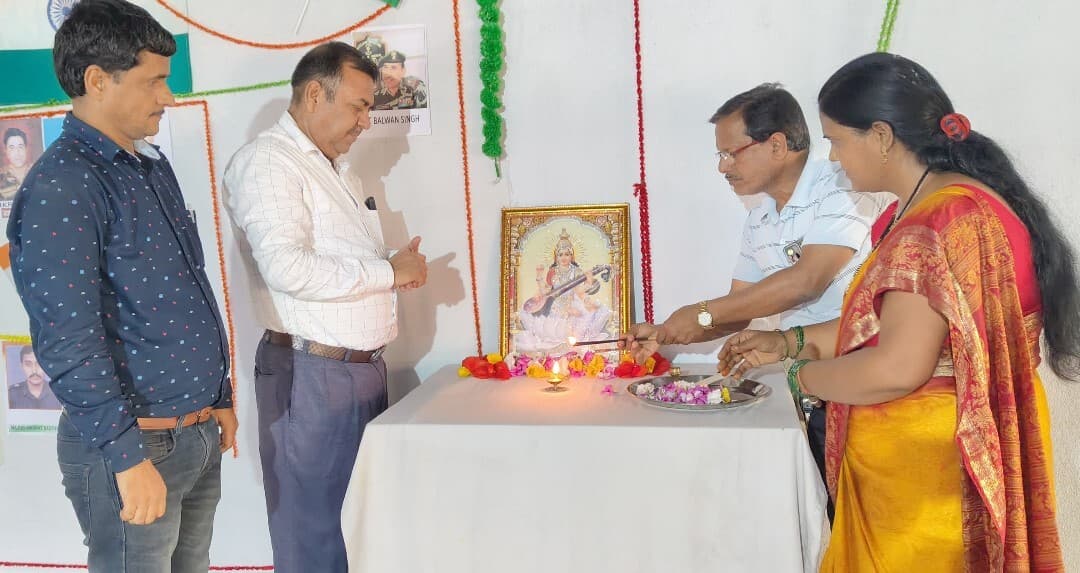 एसीसी हाई स्कूल में करगिल विजय दिवस की वर्षगांठ मनायी गयी