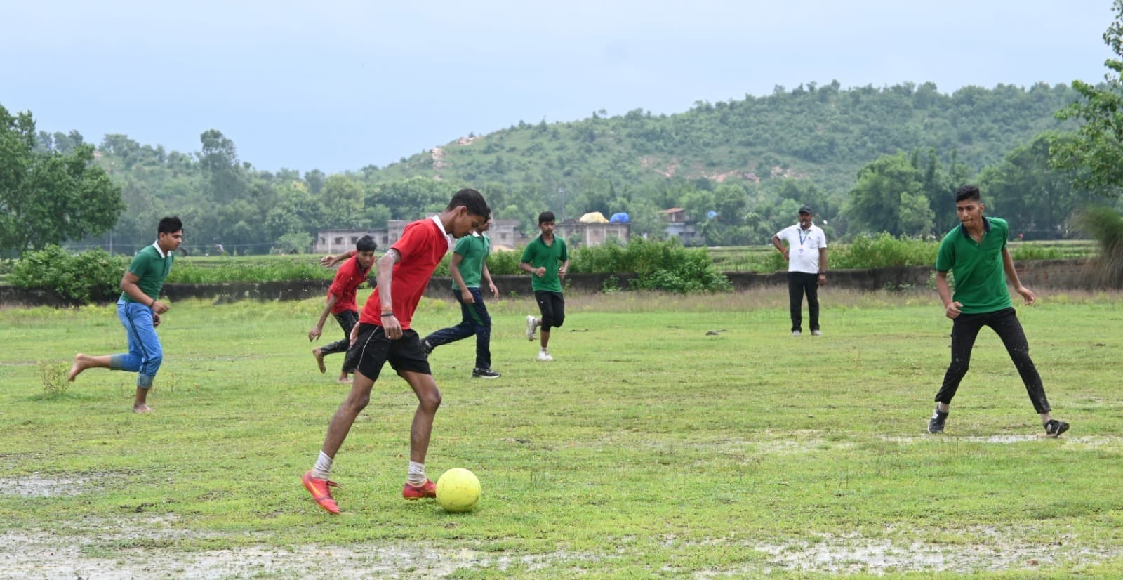 रेड ने ग्रीन को एक गोल से किया पराजित
