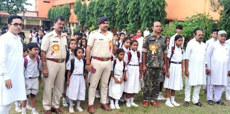 Bokaro News : करगिल विजय दिवस मना, शहीदों को दी श्रद्धांजलि