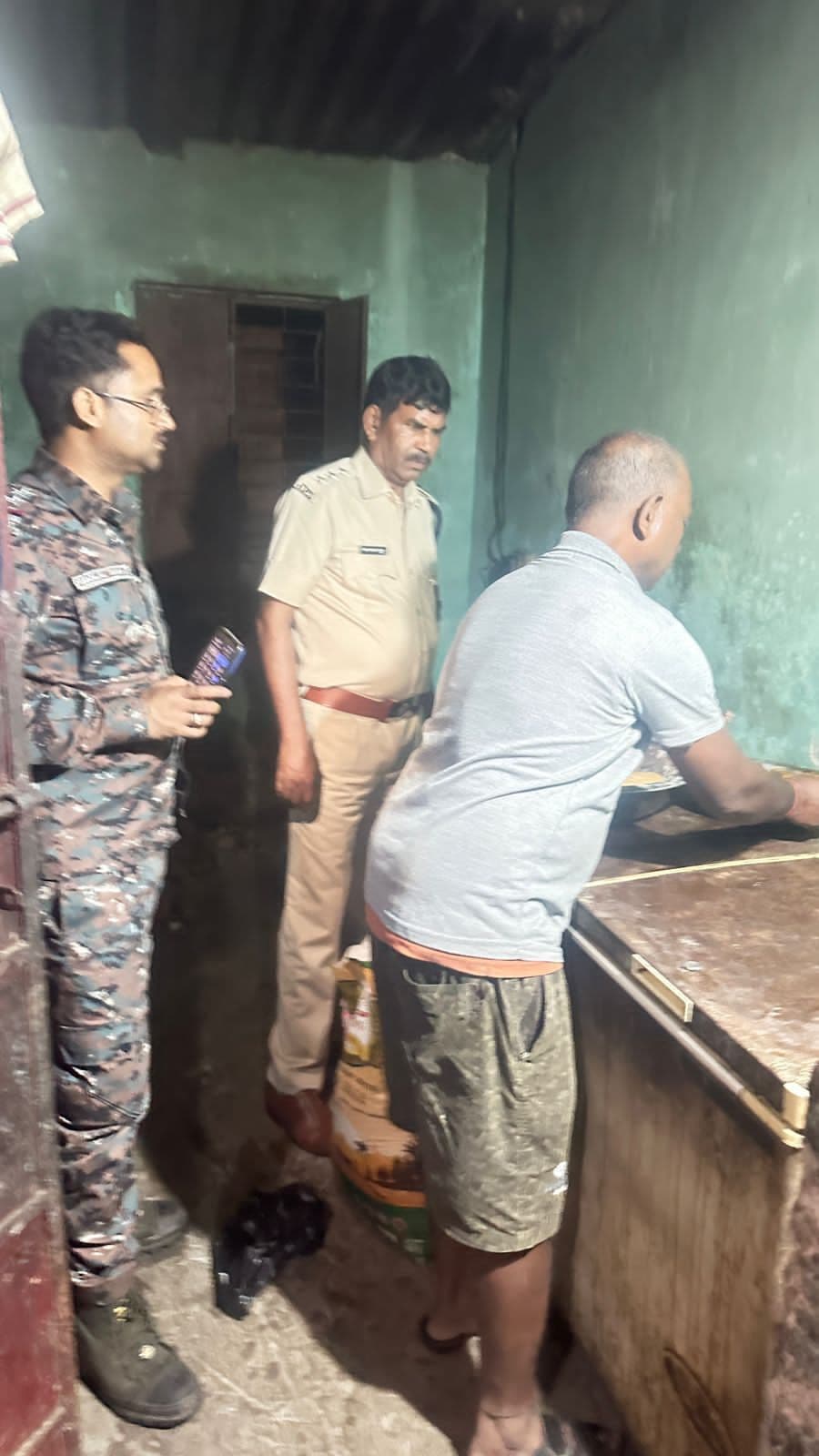Giridih News: महिला ने फांसी लगाकर की आत्महत्या, जांच में जुटी पुलिस
