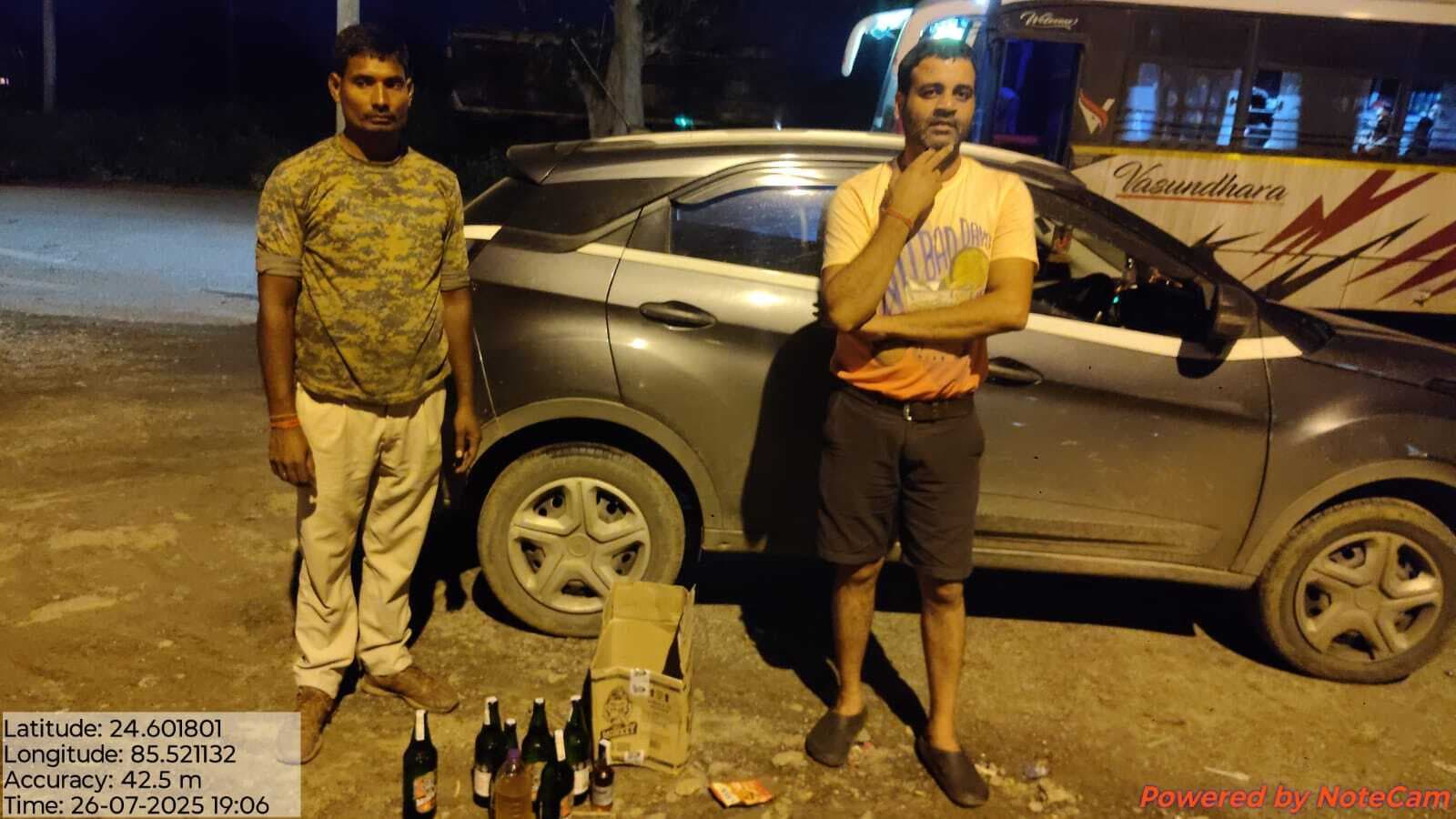 समेकित जांच चौकी पर देसी-विदेशी शराब के साथ दो गिरफ्तार