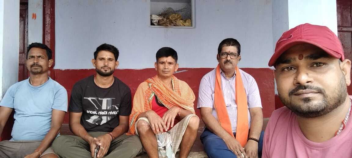 सारवां: बूथों पर भाजपाइयों में सुनी पीएम के मन की बात