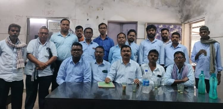 प्रबंधन पर दलित कर्मियों के साथ भेदभाव करने का आरोप : सिस्टा